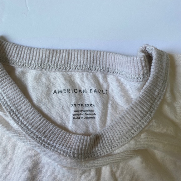 Women’s American Eagle Honolulu Tee - Picture 2 of 3